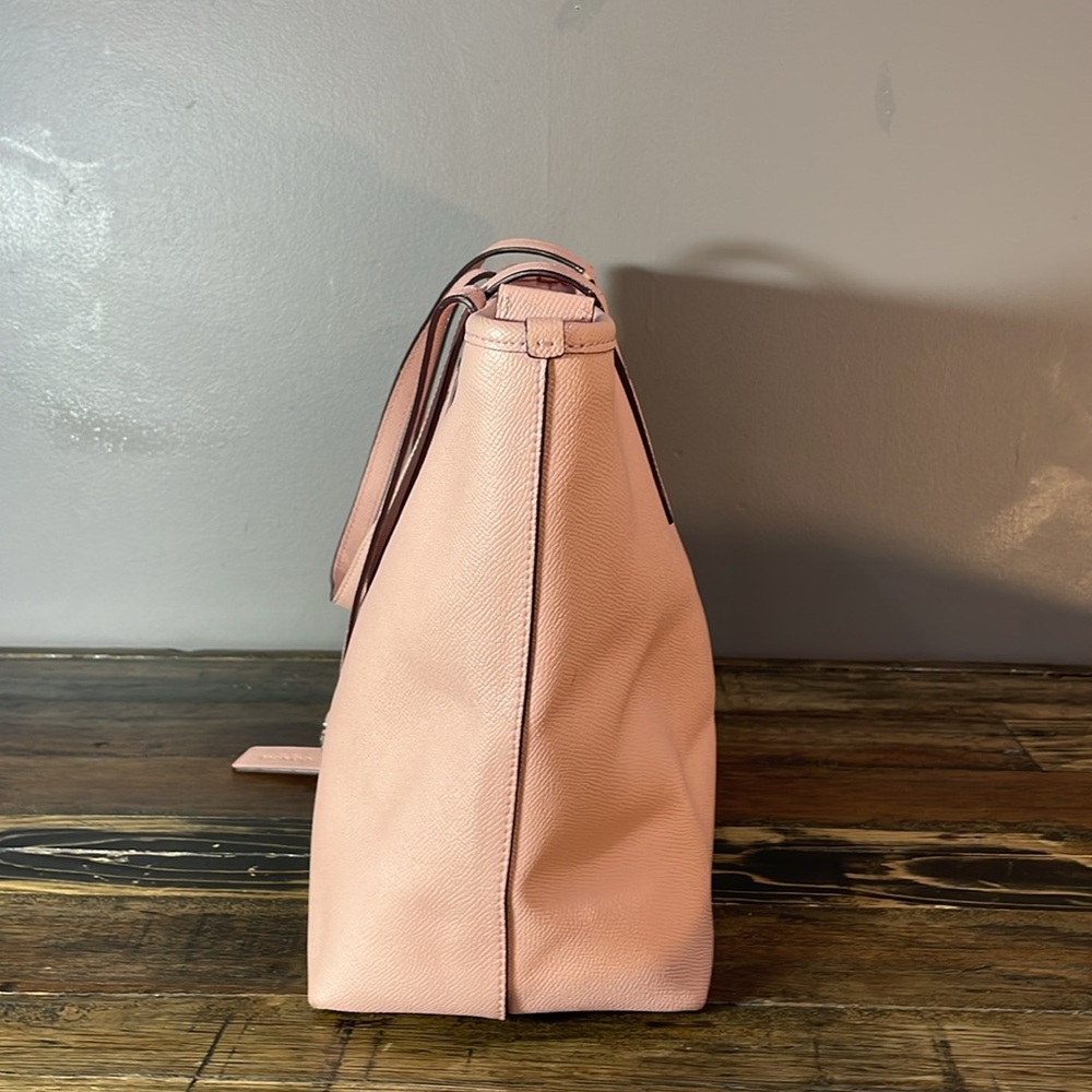 Coach petal pink handbag nice shape some nics along handle as shown - beautiful! - Picture 3 of 17